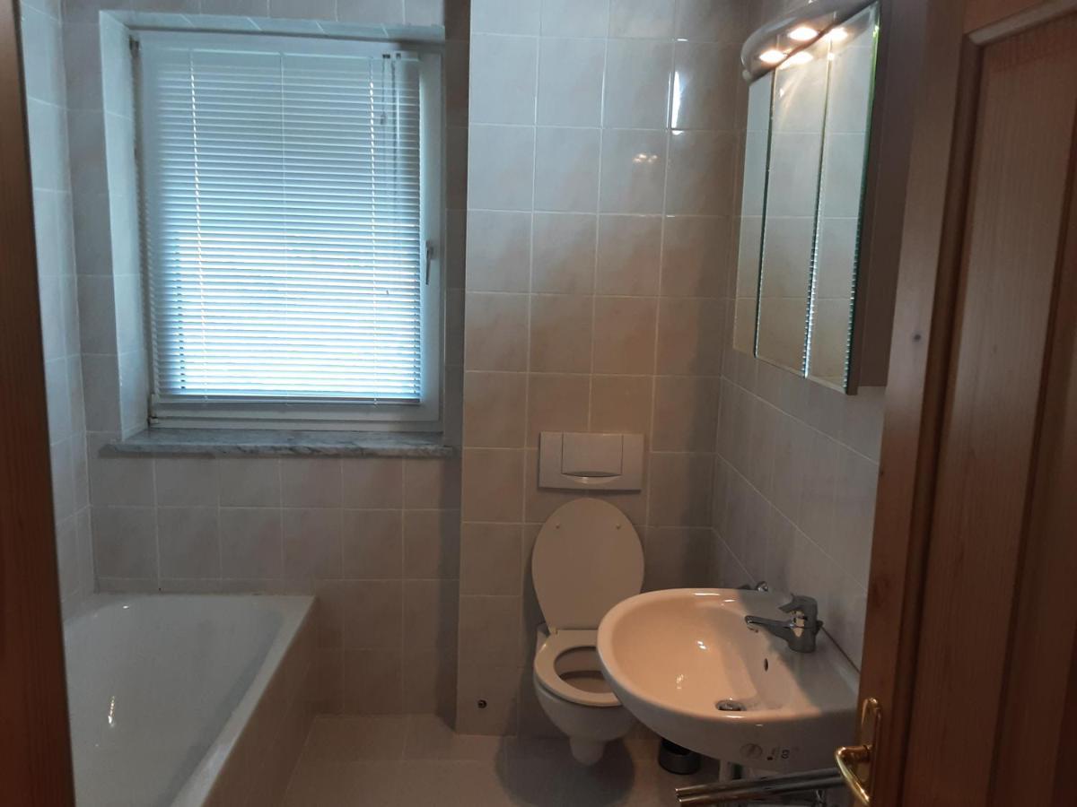 Apartment - Ferienwohnung 1 Treffen Am Ossiachersee Ngoại thất bức ảnh